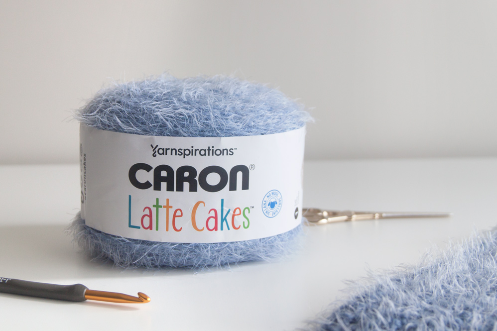 caron latte cakes yarn blueberry mist crochet hook scissors