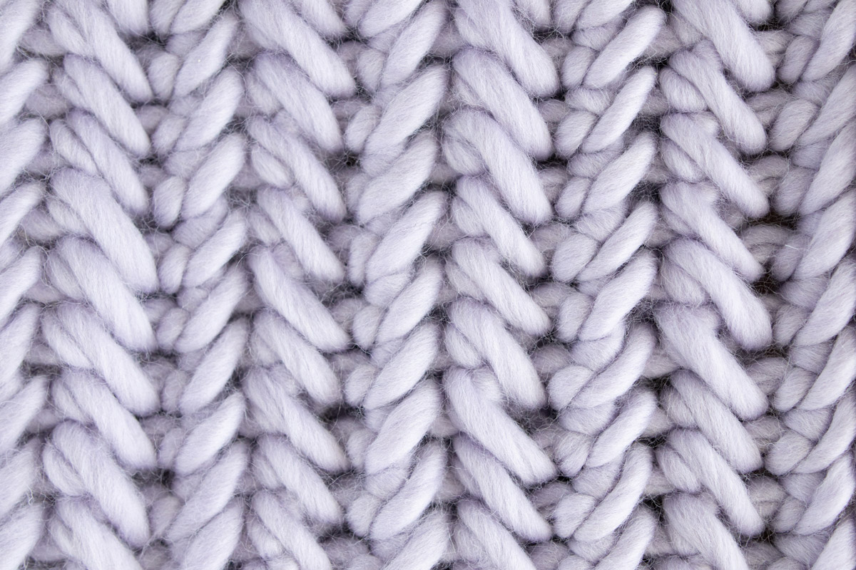 close up of herringbone single crochet stitch chevron pattern