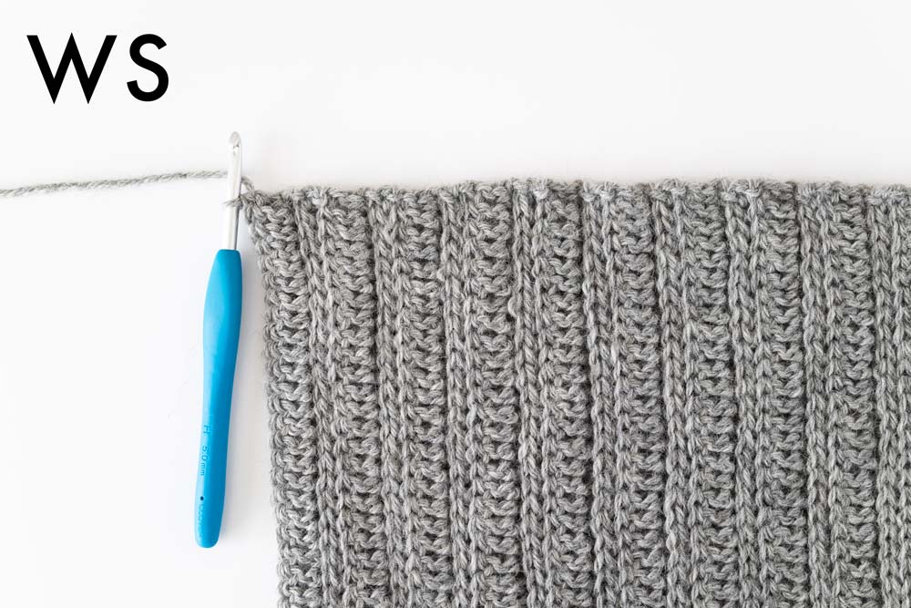 wrong side of ribbed crochet knit like stitch
